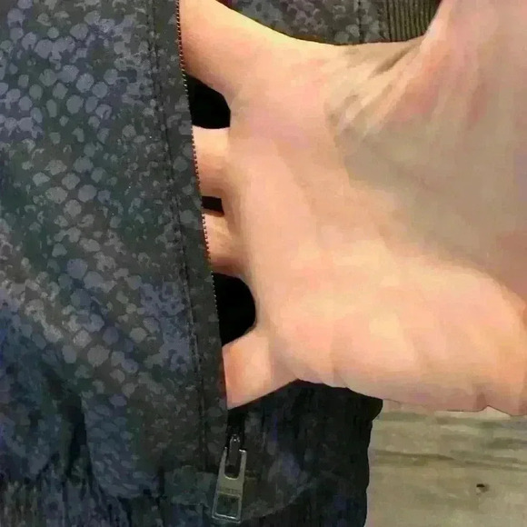 Athleta Brooklyn Reptile Snake Print Track Bomber Zip Jacket Size XXS - Picture 8 of 8